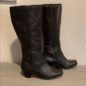 NEW Clark’s Cardy black leather zip-up boots, 9.5